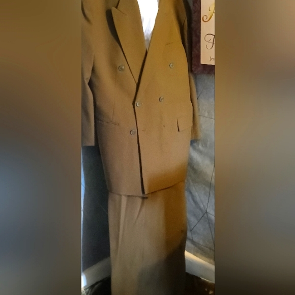 Olive green men's to piece set jacket and Coke - Picture 1 of 4